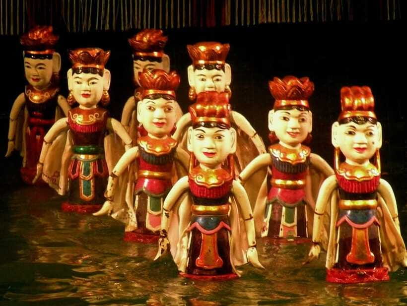Saigon by Night: Traditional Dinner Cruise - Timing and pacing: a good evening for first-timers