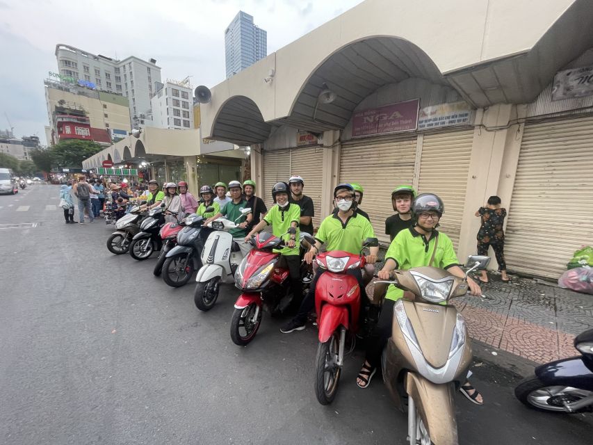 Saigon: Day-Night Sights & Local Food Tour l Female Option - Safety, comfort, and the female option (Ao Dai request)