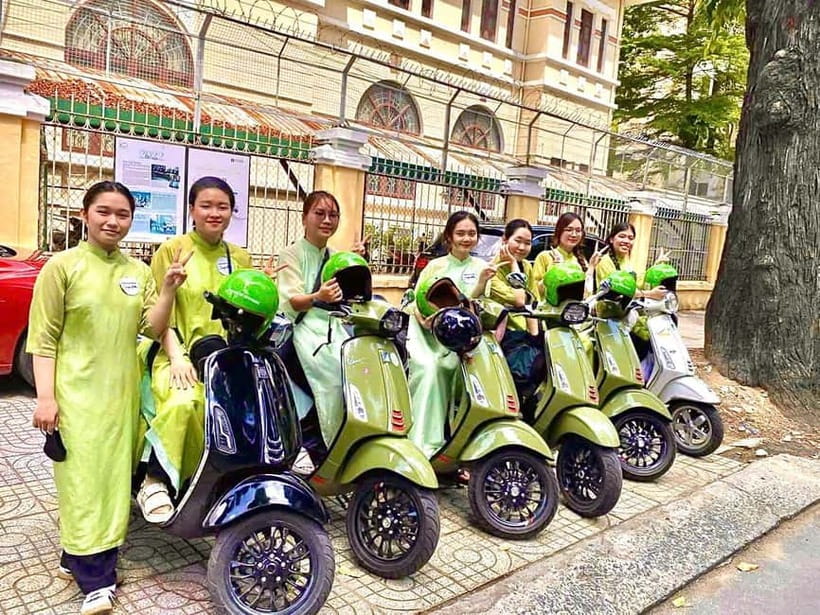 Saigon: Day-Night Sights & Local Food Tour l Female Option - Night food on a motorbike: the practical reason it feels like local life