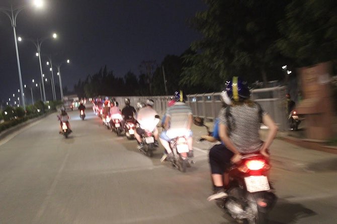 Saigon Dinner Cruise with Live Music Ho Chi Minh– Group Tour - Key things to know before you go