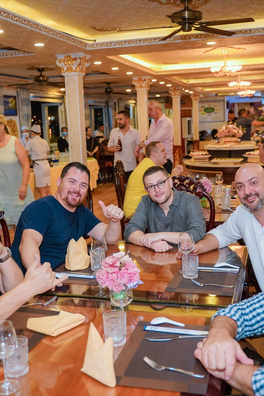 Saigon Dinner On Cruise Tour - The cruise ride: city glow on the Saigon River