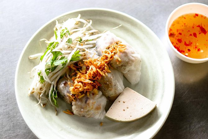 Saigon Night Street Food and City Tour on Scooter - What you’re paying for: $65 that actually adds up