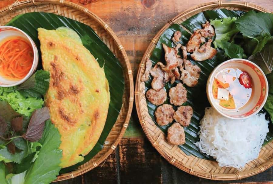 Saigon: Private Backstreets Walking Food Tour - The 12 tastings: how each dish fits the bigger Saigon story