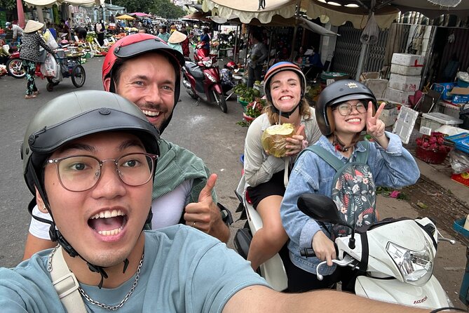 Saigon Private/Small Group Walking Food Tour with 13 Tastings - Ho Thi Ky Flower Market Bites: From Bánh Tráng Nướng to Bò Lụi Sả