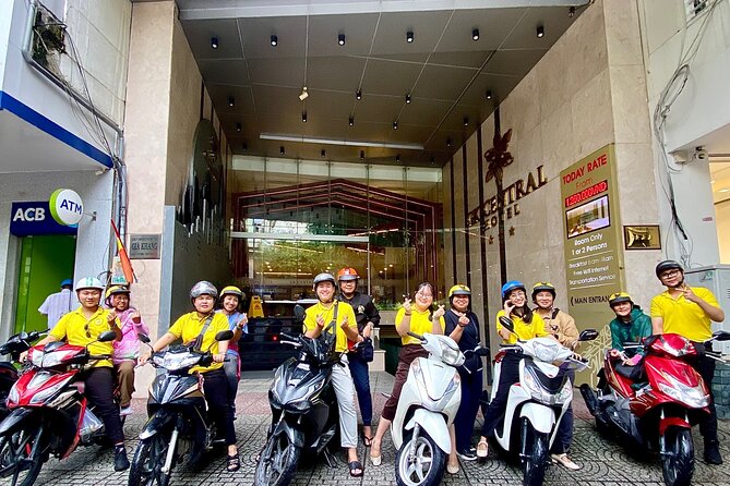 Saigon Sightseeing By Day (Private Tour) - Drink, fruit, and why this small stop matters