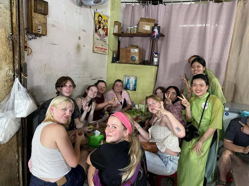 Saigon: Street Food Evening Walking Tour - Who should book this Saigon street food evening tour?