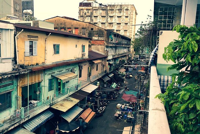 Saigon Vegetarian Tour by Motorbike and Scooter - District 4: the river-island feel and why immigrants shape the neighborhood