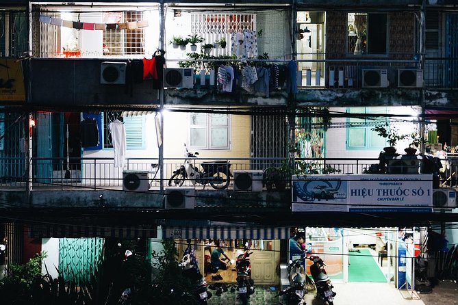 Saigon's Hidden Flavors - Private Street Food Walk with Local Students - Getting picked up in districts 1 and 3 (and how to plan around it)
