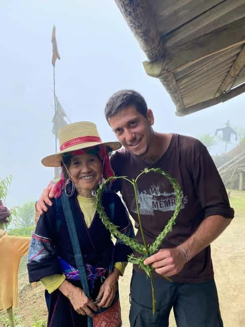 SAPA: 2 DAY TREK MOUNTAIN RICE FIELD WITH LINH'S HOMESTAY - Meeting at Stone Church and Climbing Dragon Mountain
