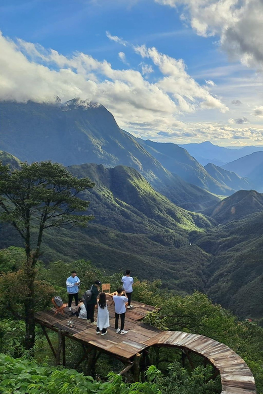 SaPa: 2-Day Villages,Rice Fields, Love Waterfall Hiking Tour - Why this Sapa trek feels less touristy: rice terraces, jungle paths, and minority villages