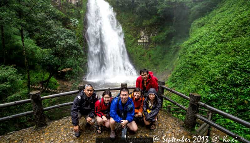 SaPa: 2-Day Villages,Rice Fields, Love Waterfall Hiking Tour - Day 1: the downhill trek from Sapa via Suoi Ho, Giang Cha, and Ta Phin