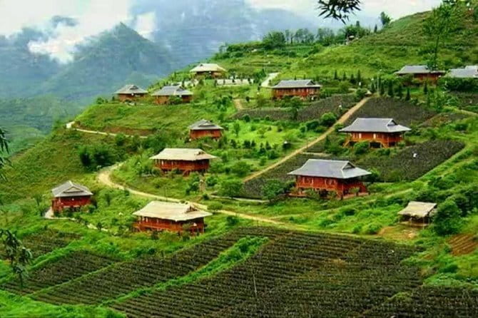 Sapa 2 Days 1 Night Overnight at Homestay Ta Van Village - Day 2 return: Sapa Town free time that feels like breathing room