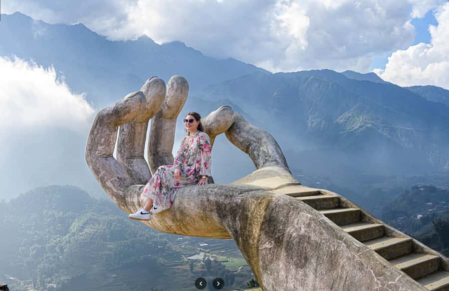 Sapa: Cat Cat Village, Moana, Alpine Coaster, Fansipan Cable - Cat Cat Village: H’mong Culture, Waterfalls, and Costume Photos