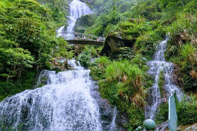 Sapa Dragon Cloud Glass Bridge and Silver Waterfall Half-Day Tour - Fansipan and Hoang Lien Son views: what you can realistically expect