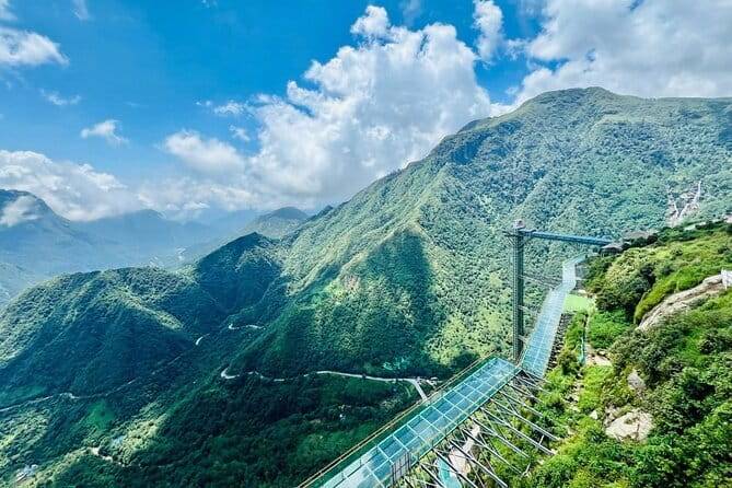 Sapa Dragon Cloud Glass Bridge and Silver Waterfall Half-Day Tour - O Quy Ho Mountain Pass: the drive that sets expectations