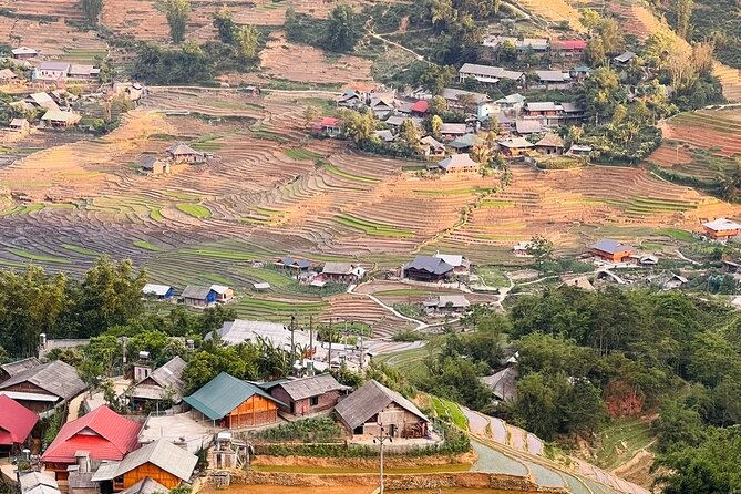 Sapa Half-Day Motorbike Tour: Villages & Rice Fields - Ta Van village: friendly community vibes along the mountain footpaths