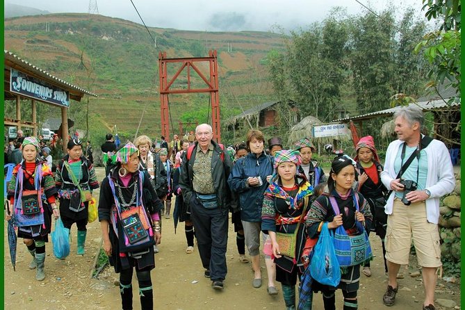 Sapa Private Trekking Through Rice Terraced Fields - 1Day - Lunch at a local restaurant: included, but plan for drinks