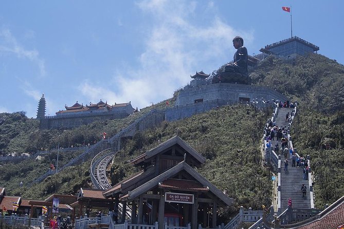 Sapa Trek Tours -2D1N Stay At 3*** -TRANSFER BY SLEEPING BUS - Price and logistics: does $139 per person make sense?