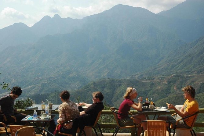 Sapa Trekking Tour by Night Train from Hanoi 3 Nights - 2 days - Charm Hotel in Sapa: the value of a real base night