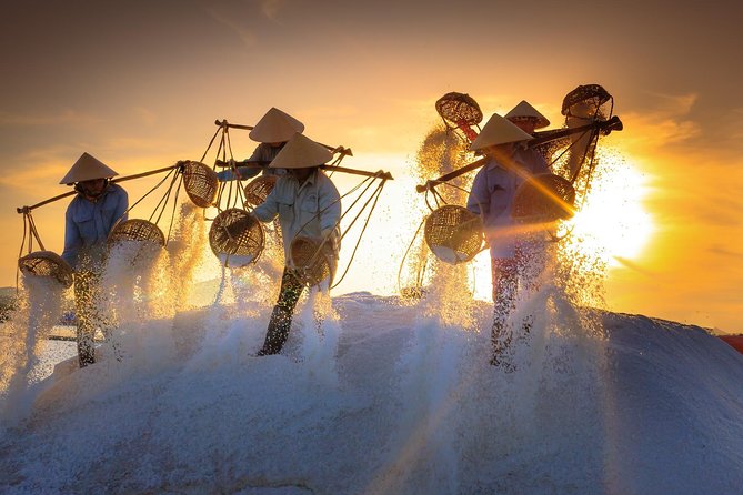 Skip the Line: The Quintessence of Tonkin Ticket (Wed, Sat, Sun) - Tonkin on water: why this show is worth your evening