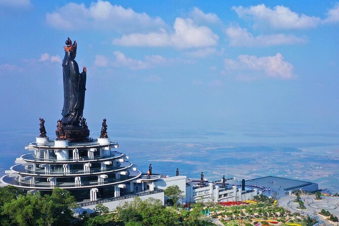 Small-Group 1-day: Cao Dai Temple & Ba Den Mountain - Lunch, Water, and the Rhythm of a Full Day