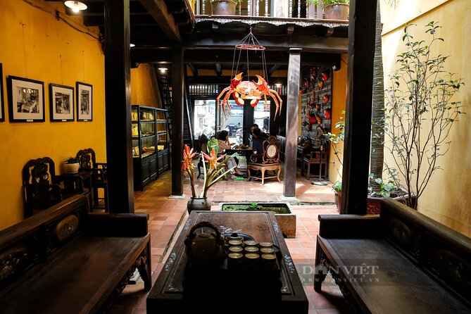 Small Group Half-day Hanoi City Tour with Train Street Visit (4h) - Ho Chi Minh Mausoleum: what you get (and what you don’t)