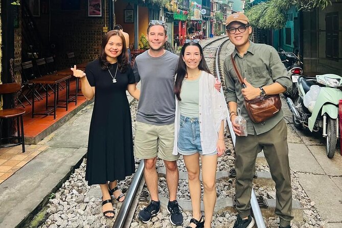 Small Group Half-day Hanoi City Tour with Train Street Visit (4h) - Tran Quoc Pagoda and the West Lake contrast