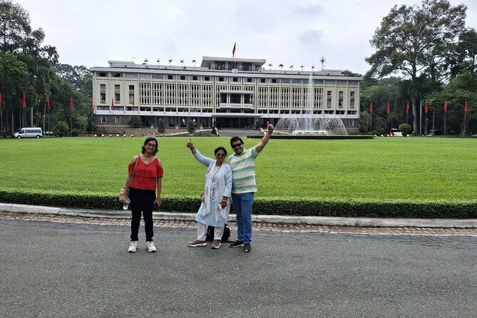 Small Group Ho Chi Minh City Half Day Sightseeing Tour - Key highlights at a glance