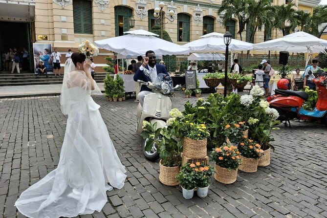Small Group Ho Chi Minh City Half Day Sightseeing Tour - Saigon Central Post Office and Notre Dame Cathedral: French colonial landmarks you can’t miss