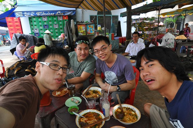 Small-group Street Food Lover by Motorbike (04 hours) - The tastings that give you real variety