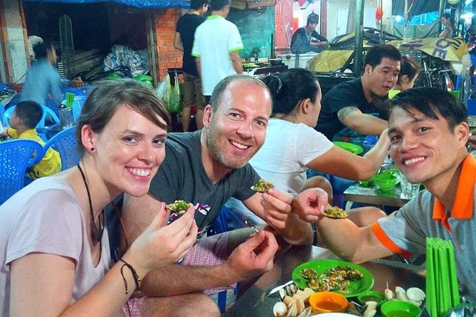 Small-group Street Food Lover by Motorbike (04 hours) - Drinks, dietary needs, and portion reality