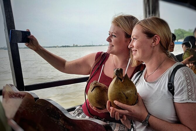 South Vietnam: 3-Day Mui Ne, Cu Chi Tunnels & Mekong Delta Tour - Day 2: Mui Ne Fishing Village, Fairy Stream, and Dune Time