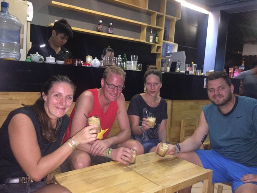 Street Food Tour Hanoi and Train Street Experience - How to work with your guide to get the best food choices fast