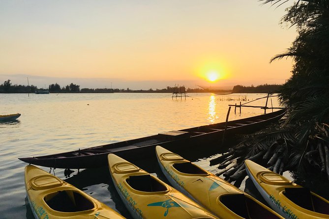 Sunset Paddle and Lantern Town - Getting to Cam Thanh: pickup, gear, and the safety basics