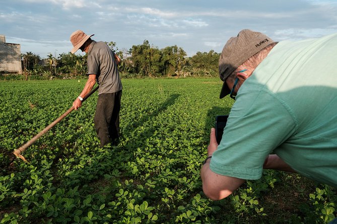 Sunset photo tour with the farmers - Sunset Farming Photos in Hoi An: Why This Works
