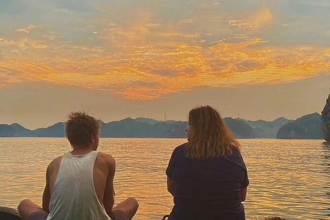 Sunset Tour in Lan Ha Bay | 4-star Daiichi Cruise - Sunset in Lan Ha Bay on the 4-star Daiichi Cruise: what you’re really buying