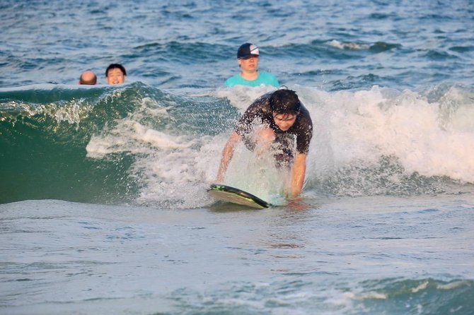 Surf Lessons - The 2 hours: what you’ll learn on land and on the water