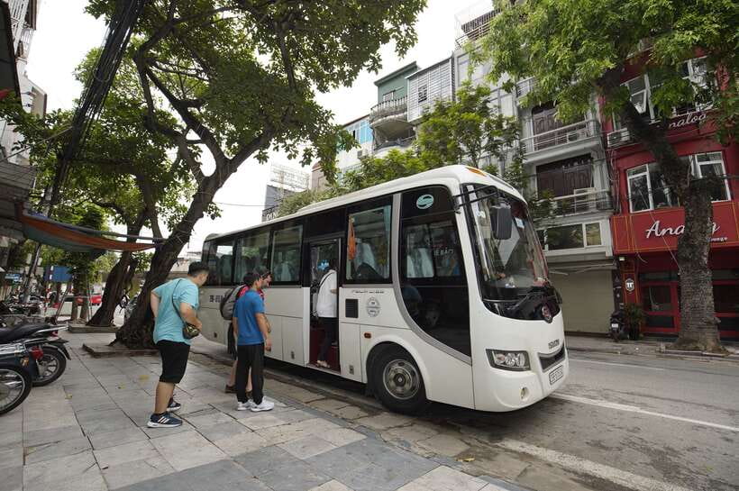 Swan Cruises: Bai Tu Long Bay 2 Days 1 Night - Day 1 schedule: from check-in to Cap La Island kayak time