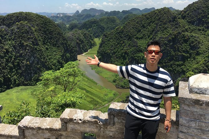 Tam Coc Ninh Binh - Hoa Lu - Deluxe Daily group Tour - Getting out of Hanoi: pickup timing and the road trip rhythm