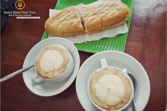 Tasting 8 Different Street Foods + Local Drink at Evening Time by Walking - Why Hanoi’s Old Quarter After Dark Feels Like Food With a Map