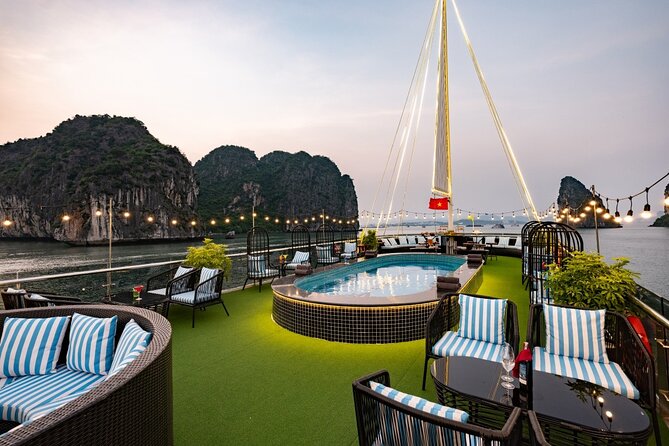 The Best 5 Star Halong Bay Cruise with Buffet,pool, Sunset Party - Route 2 in Halong Bay: Quiet Views, Big Rock Formations