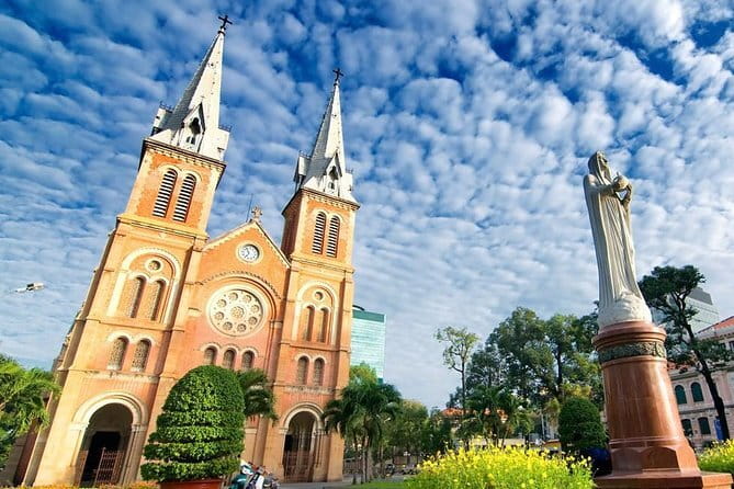 The Best of Saigon: Private City Tour (Flexible Day & Half-Day) - Reunification Palace: 45 Minutes That Show the Turning Point