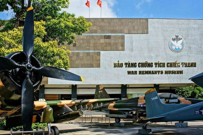 The Best of Saigon: Private City Tour (Flexible Day & Half-Day) - Emperor Jade Pagoda: Chua Ngọc Hoàng in About 30 Minutes