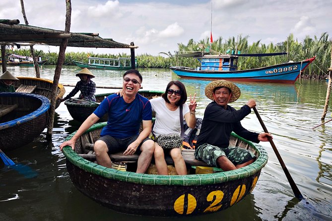 the Finest of Hoi An - Getting To The Old Quarter By Boat: A Quiet 40 Minutes That Sets Your Bearings
