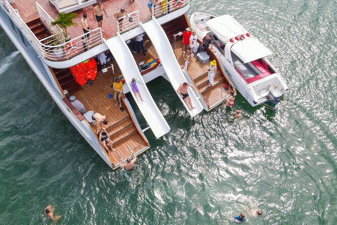 The Halong Catamaran Premium Cruise - Lan Ha Bay Cruise Trip - Lunch On Board: Good Food, Open Bar for the Duration