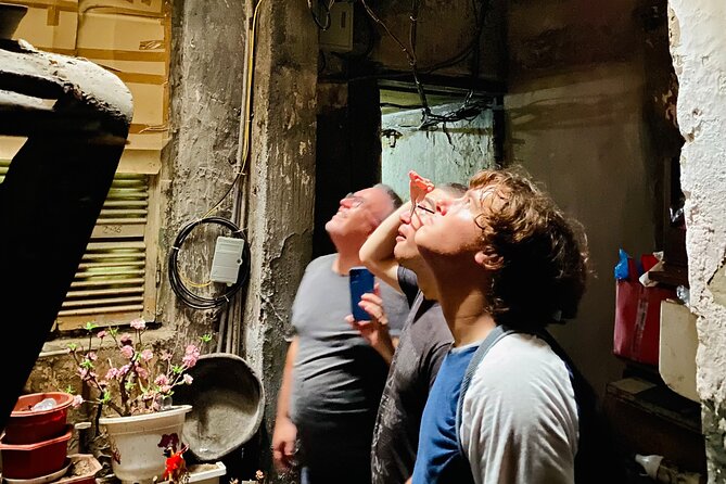 The Hidden Hanoi Old Quarter Experience - Stop 1: Bach Ma Temple, the White Horse legend and a 9th-century foundation