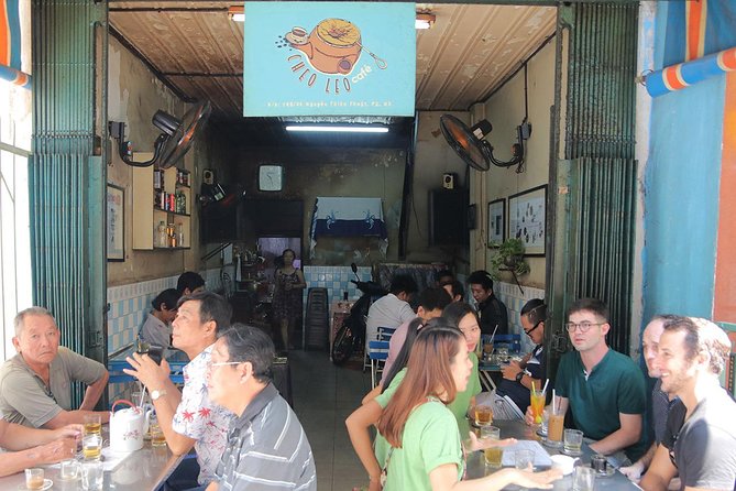 The Real Ho Chi Minh City - Phu My Shore Excursions - Lunch with Vietnamese Classics: Pancakes and Rice Noodles Done the Local Way