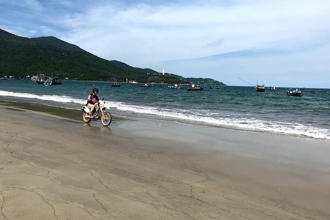 Top Gear: Hoian - Hai van pass loop - Lunch choices: floating restaurant or waterfall picnic with a swim