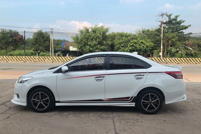 (TOP) Private car: Ho Chi Minh Airport (SGN) from/to HCM center - Who this private transfer fits best