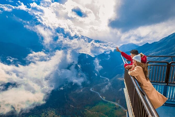 Tour to Sapa town and Cat Cat Village at the Fansipan Mountain - Trek From Ta Van: Y Linh Ho to Lao Chai Along Muong Hoa